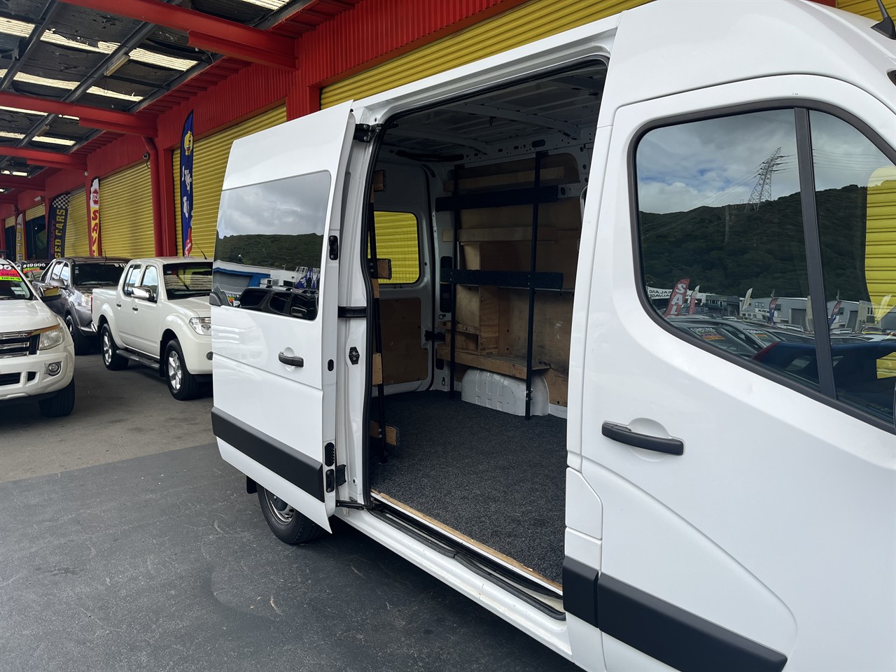 2020 Renault Master