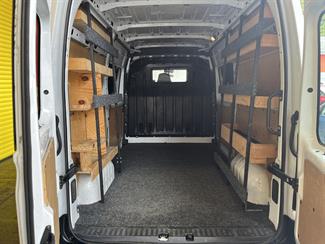 2020 Renault Master - Thumbnail