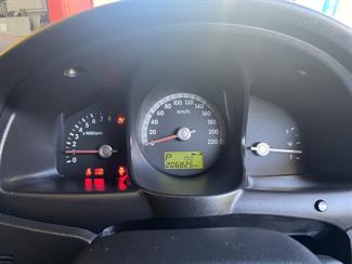2010 Kia Sportage - Thumbnail