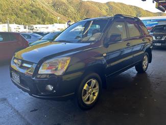 2010 Kia Sportage - Thumbnail