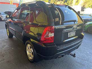 2010 Kia Sportage - Thumbnail