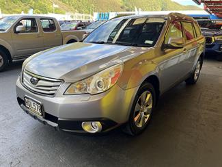 2010 Subaru Legacy - Thumbnail
