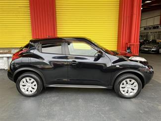 2016 Nissan JUKE - Thumbnail