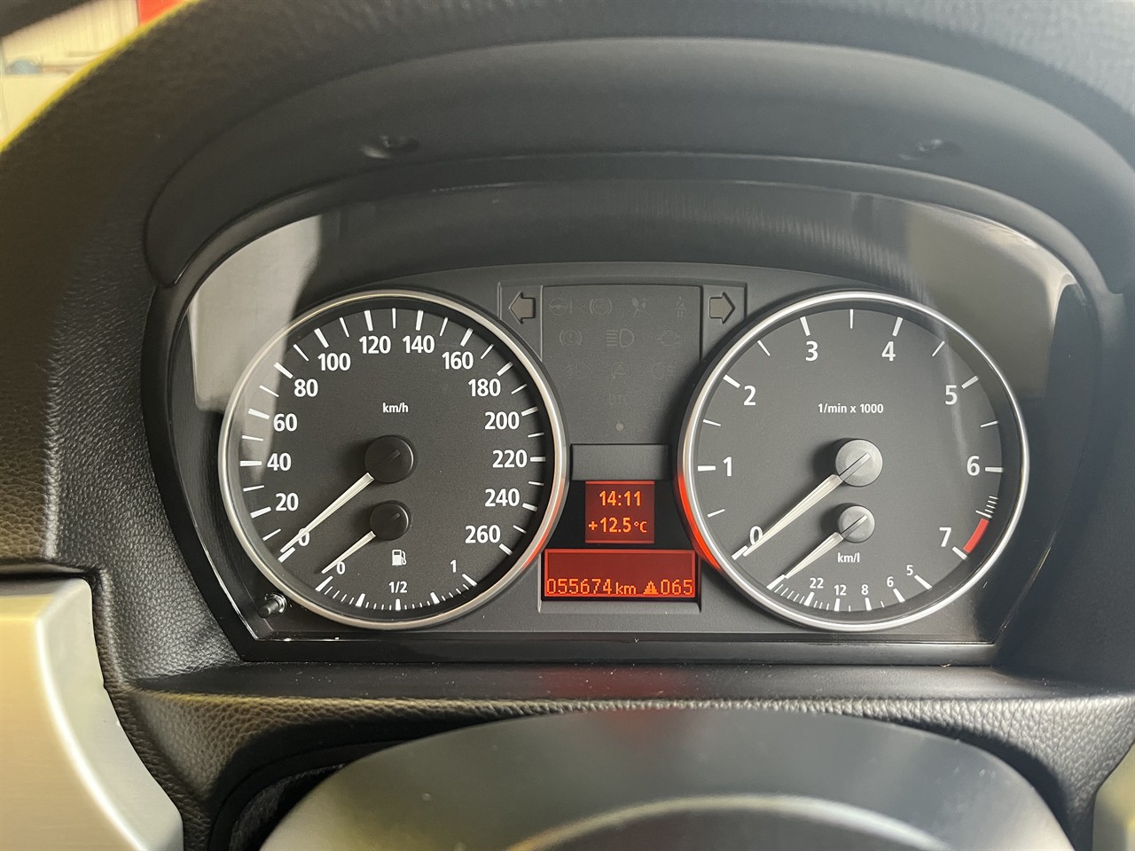 2006 BMW 323I