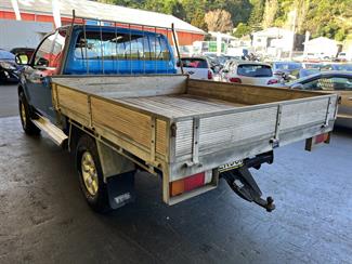 2006 Toyota Hilux - Thumbnail