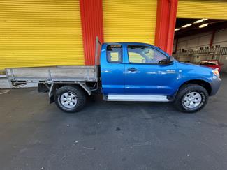 2006 Toyota Hilux - Thumbnail