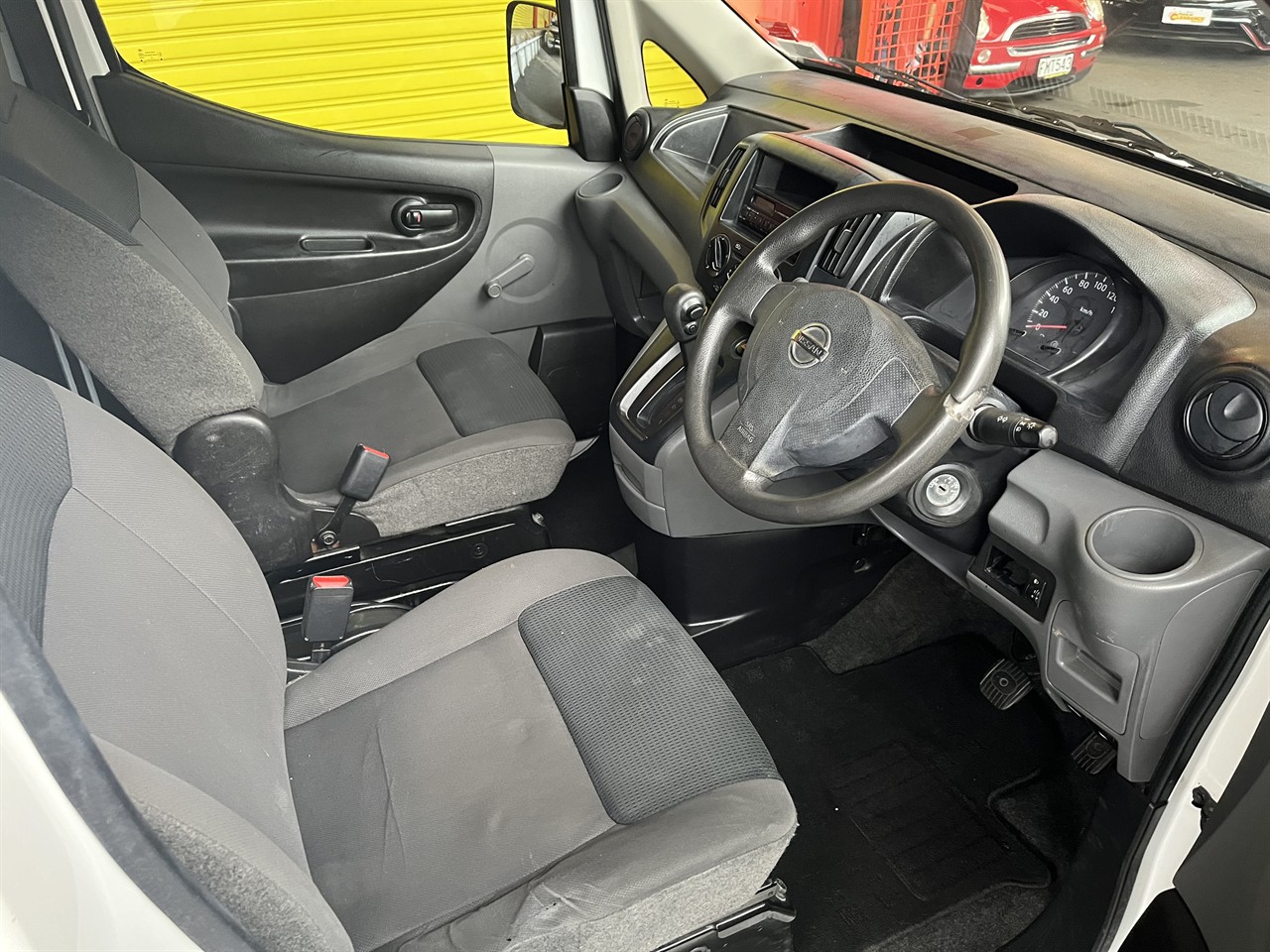 2012 Nissan Nv200