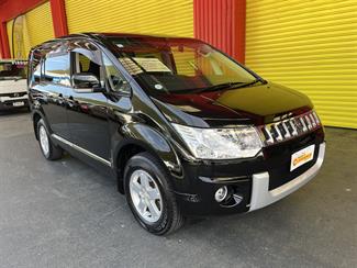 2014 Mitsubishi DELICA - Thumbnail