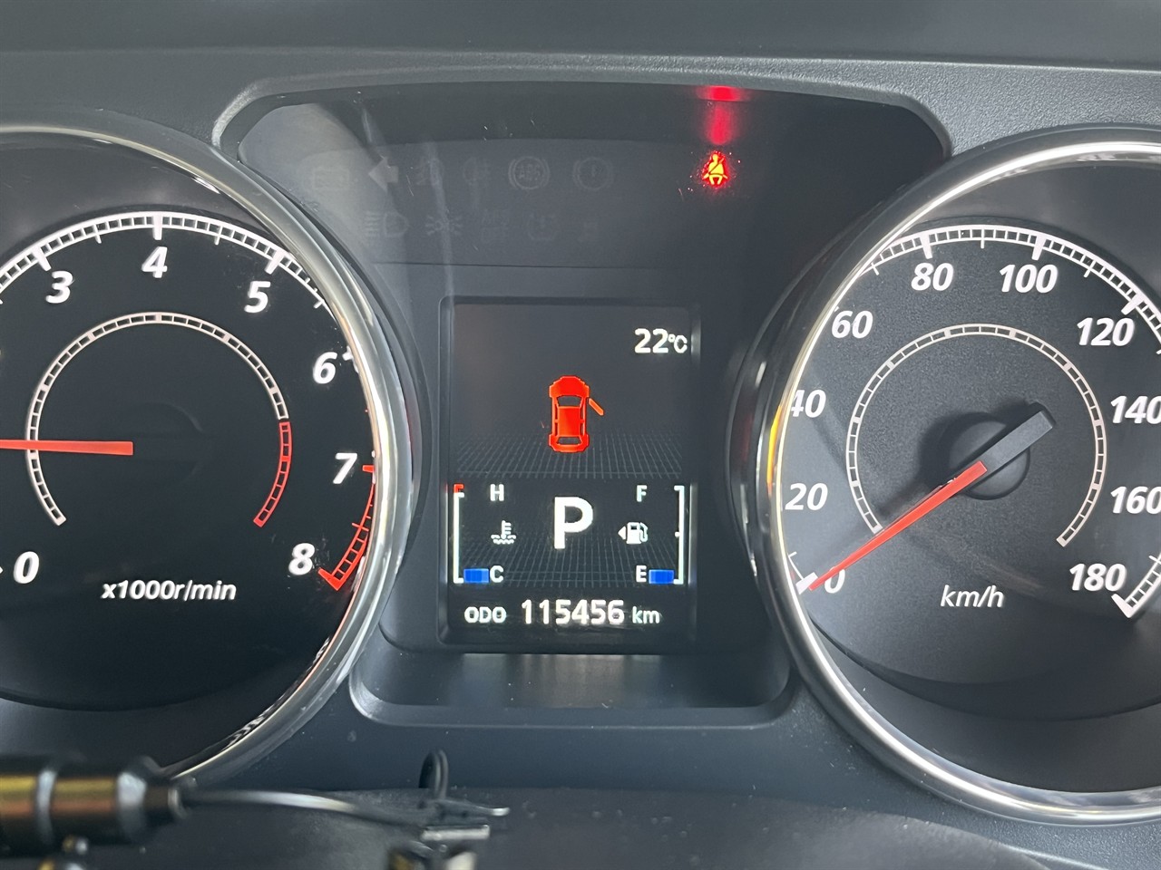 2014 Mitsubishi DELICA