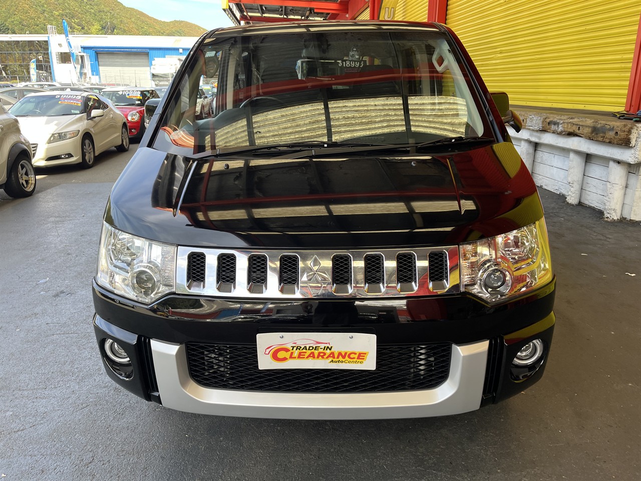 2014 Mitsubishi DELICA