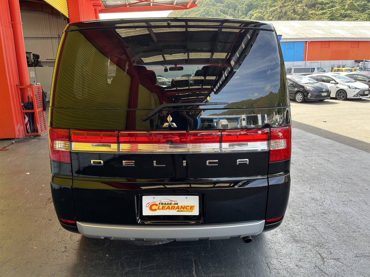 2014 Mitsubishi DELICA