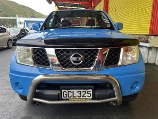 2011 Nissan Navara - Thumbnail