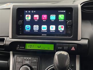 2009 Toyota Wish - Thumbnail