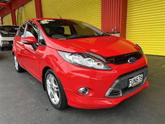 2011 Ford Fiesta - Thumbnail