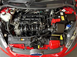 2011 Ford Fiesta - Thumbnail