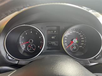 2012 Volkswagen Golf - Thumbnail