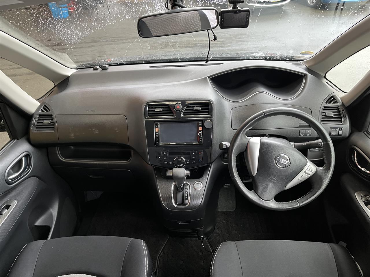 2012 Nissan Serena