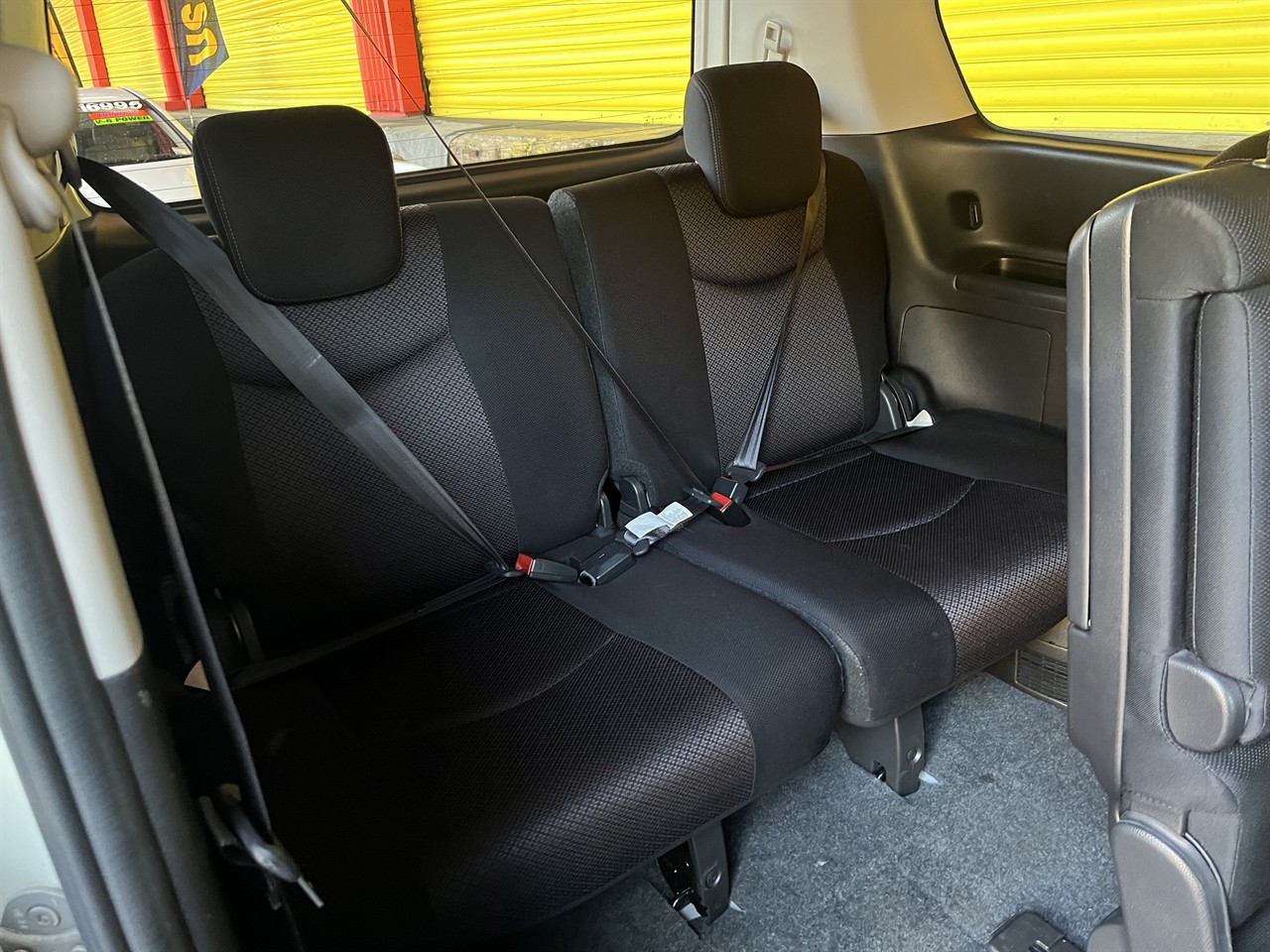 2013 Nissan Serena