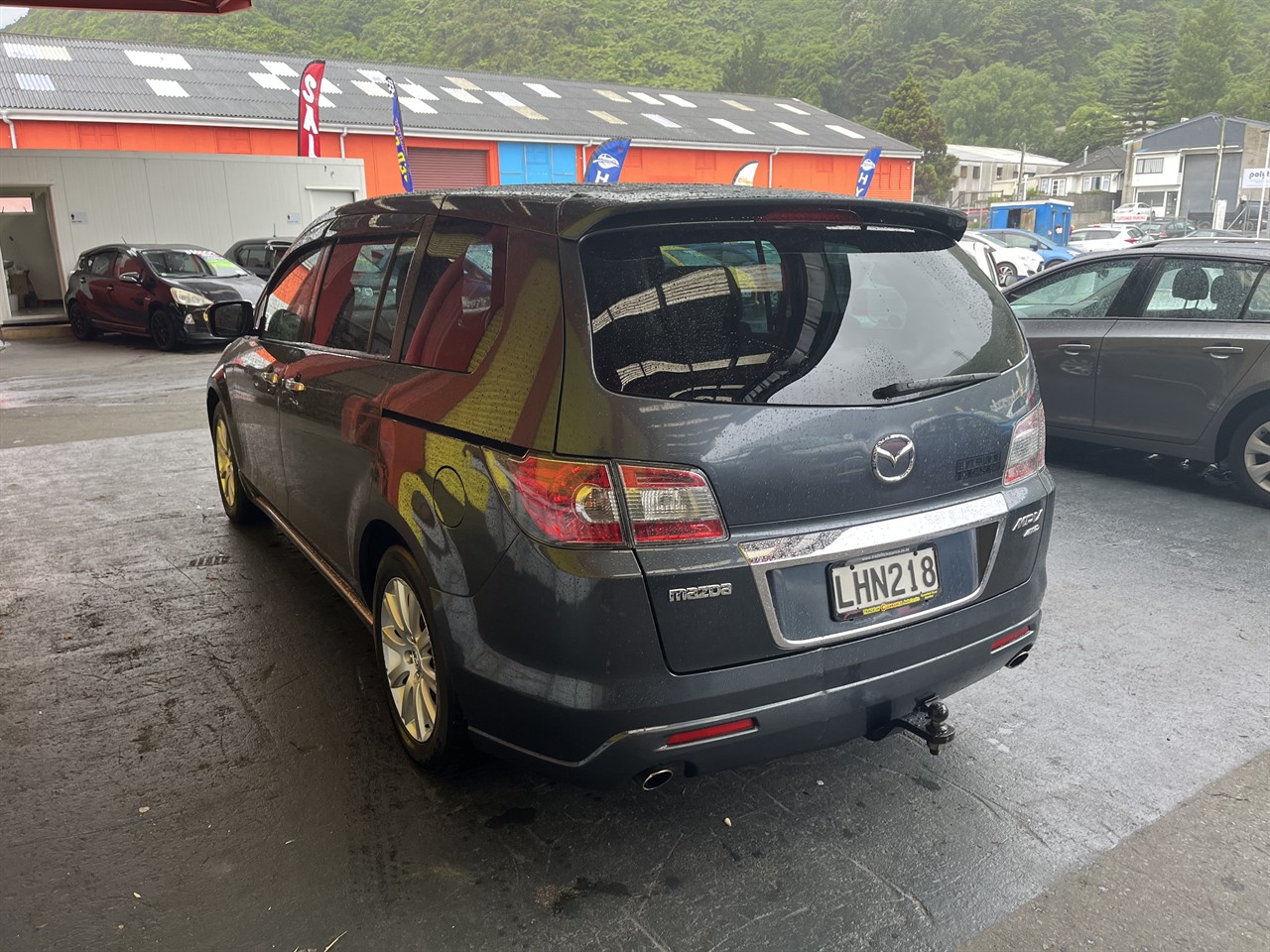 2009 Mazda MPV