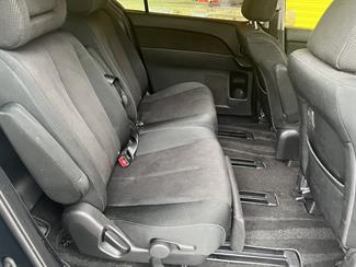2009 Mazda MPV - Thumbnail