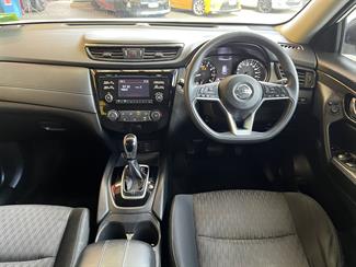 2018 Nissan X-Trail - Thumbnail