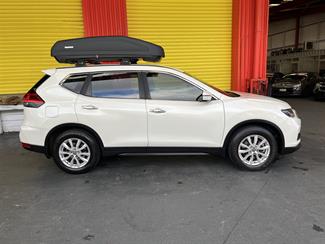 2018 Nissan X-Trail - Thumbnail