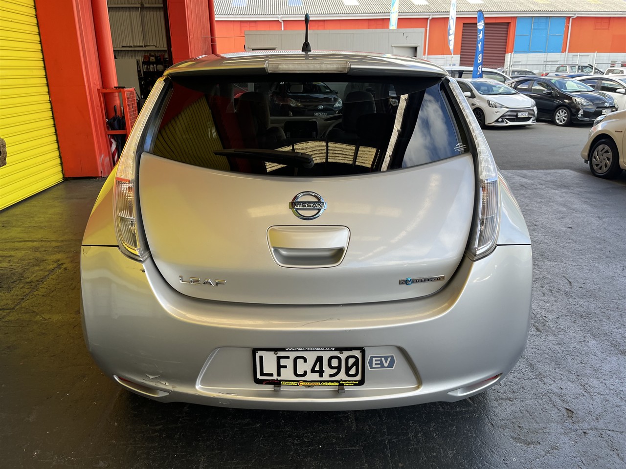 2011 Nissan LEAF