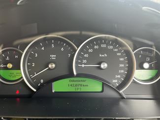 2005 Holden Adventra - Thumbnail
