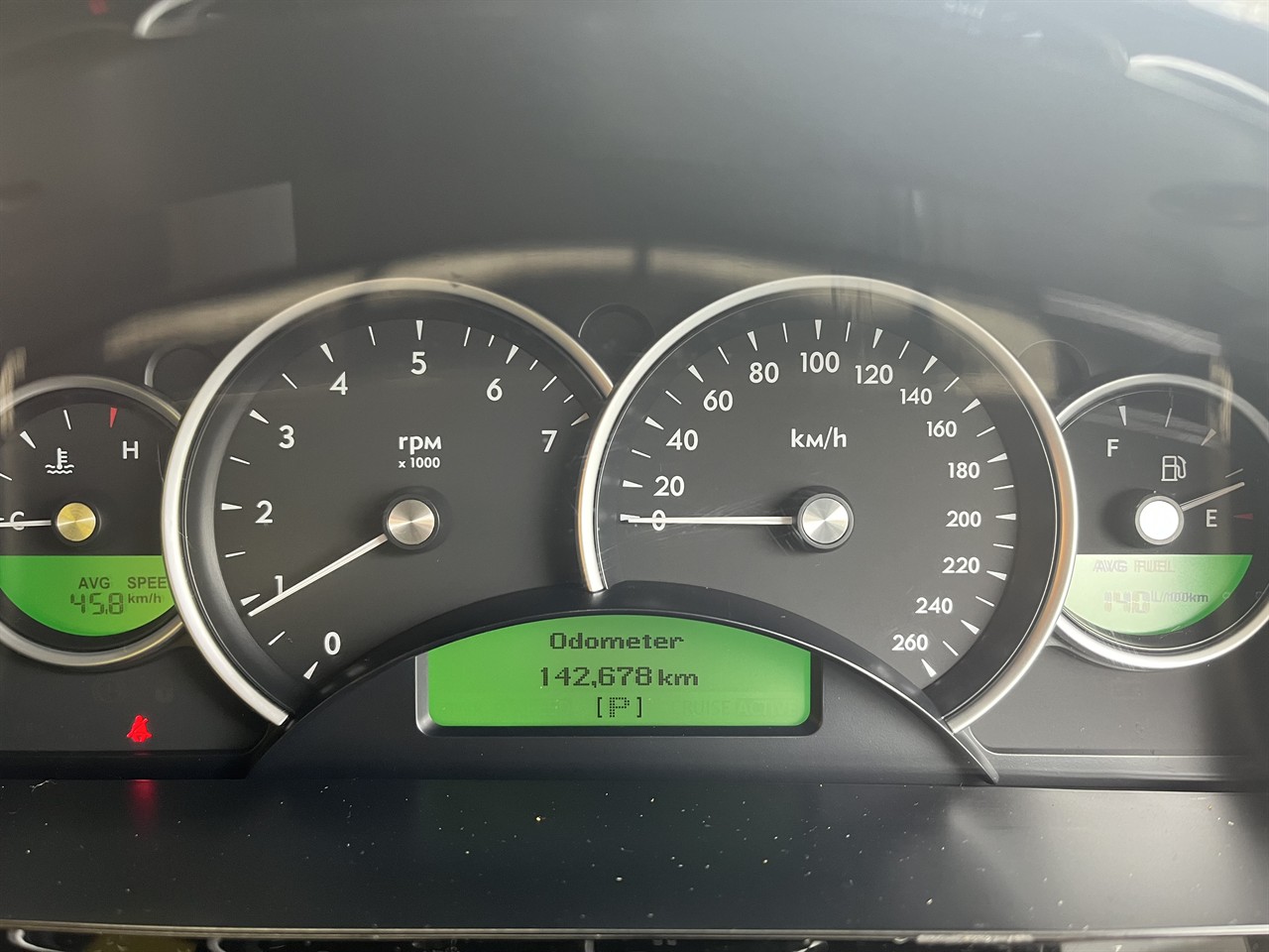 2005 Holden Adventra