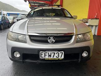 2005 Holden Adventra - Thumbnail
