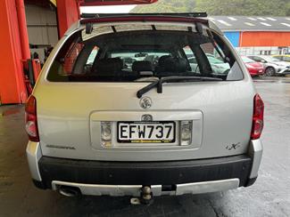 2005 Holden Adventra - Thumbnail