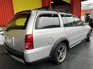 2005 Holden Adventra - Thumbnail