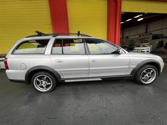 2005 Holden Adventra - Thumbnail