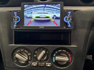 2005 Mitsubishi Airtrek - Thumbnail