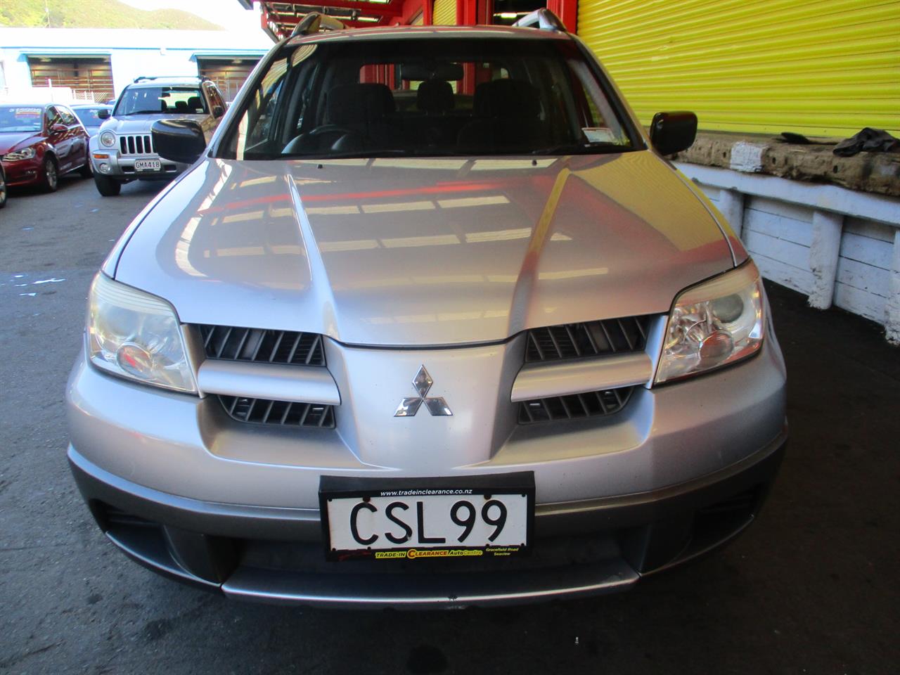 2005 Mitsubishi Airtrek