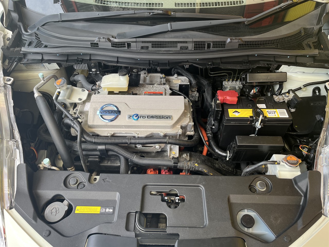 2012 Nissan LEAF