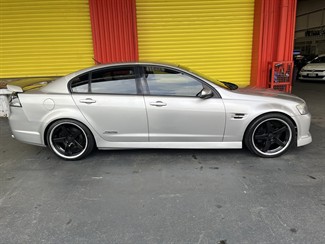 2009 Holden Commodore - Thumbnail