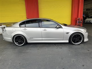 2009 Holden Commodore - Thumbnail