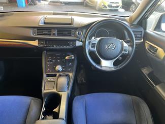 2011 Lexus Ct200h - Thumbnail