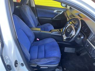 2011 Lexus Ct200h - Thumbnail