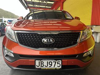 2015 Kia Sportage - Thumbnail