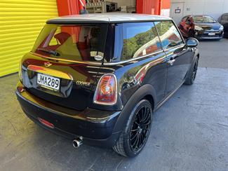 2007 Mini Cooper - Thumbnail