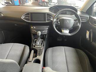2014 Peugeot 308 - Thumbnail