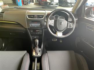 2016 Suzuki Swift - Thumbnail