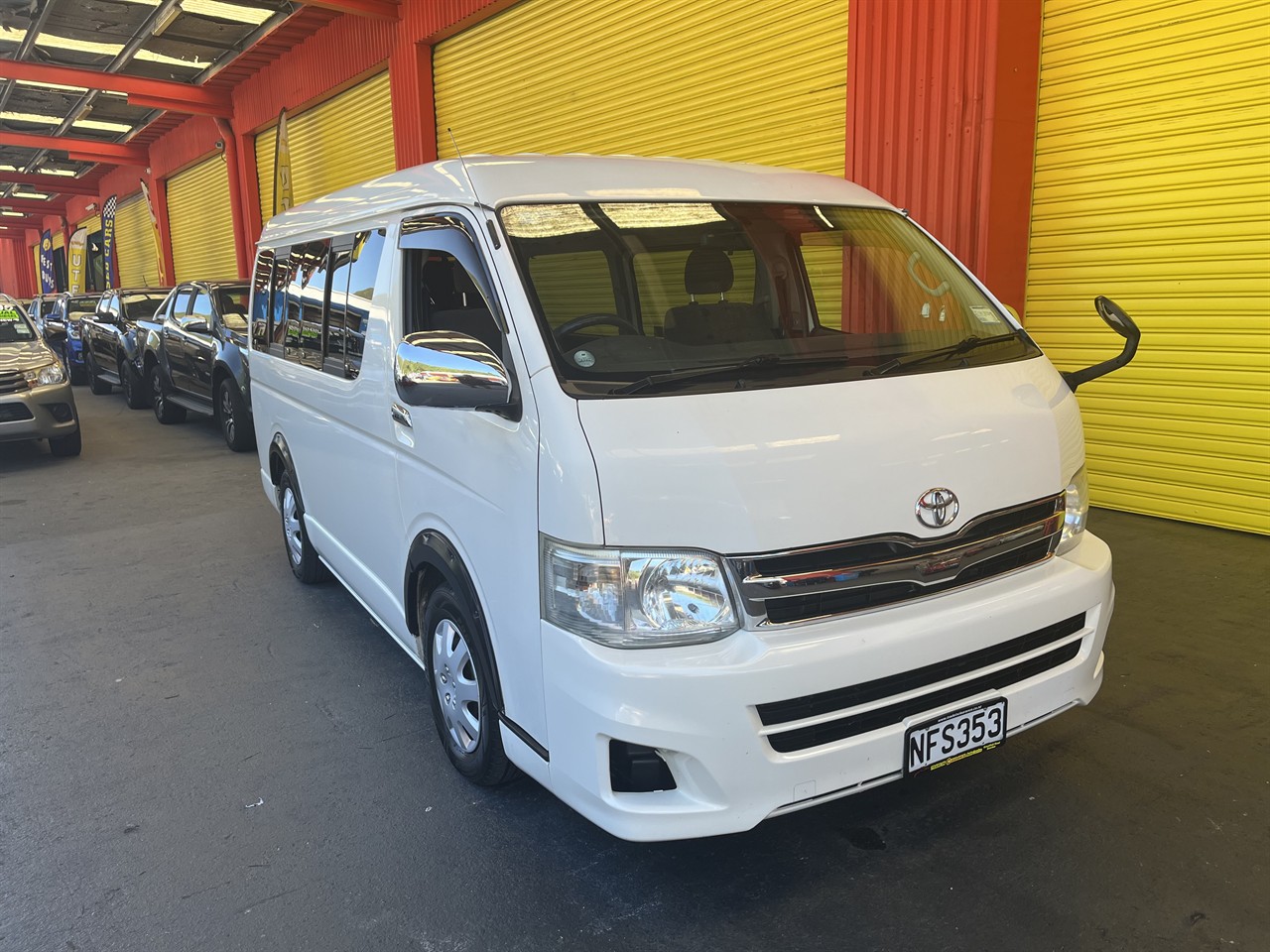 2013 Toyota Hiace