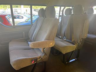 2013 Toyota Hiace - Thumbnail