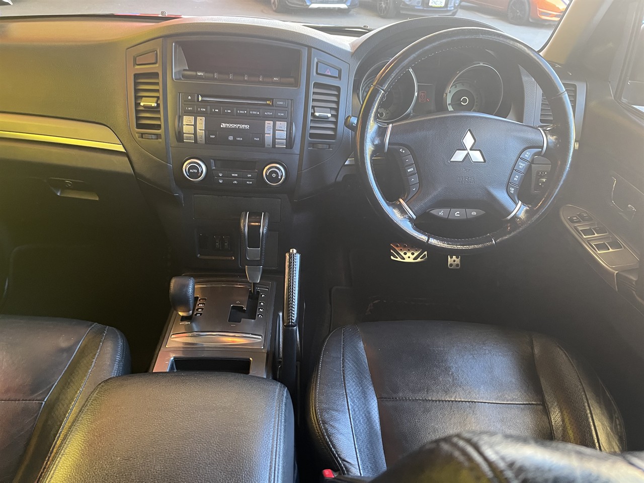 2012 Mitsubishi Pajero