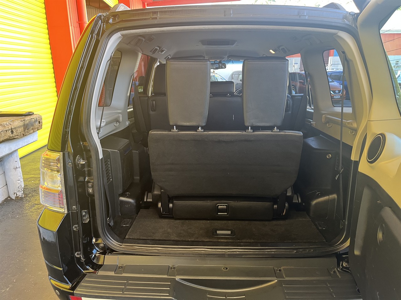 2012 Mitsubishi Pajero