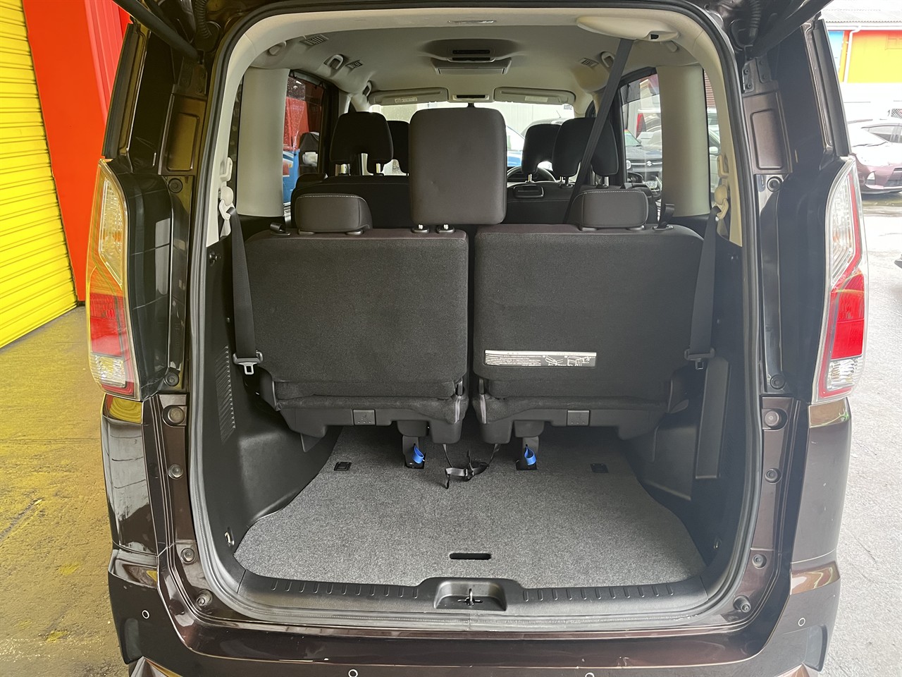 2016 Nissan Serena
