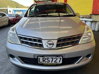 2009 Nissan Tiida - Thumbnail